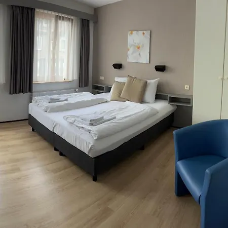 Gaudi 호텔 3*