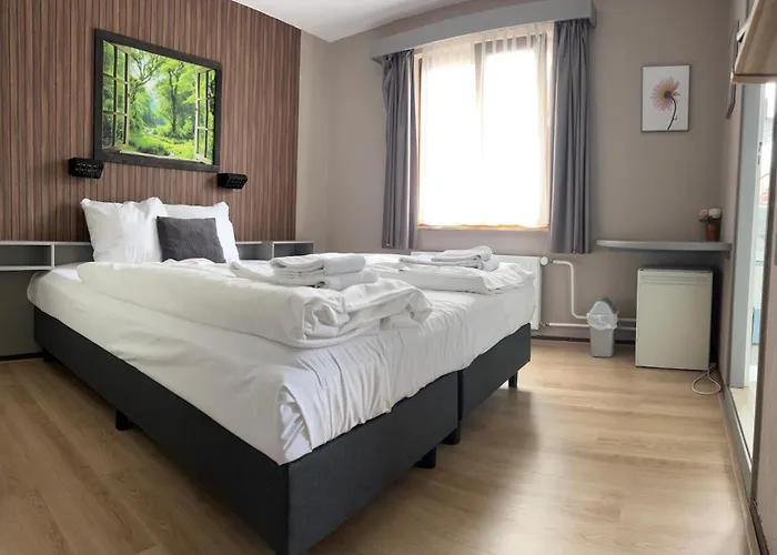 Gaudi Валкенбург